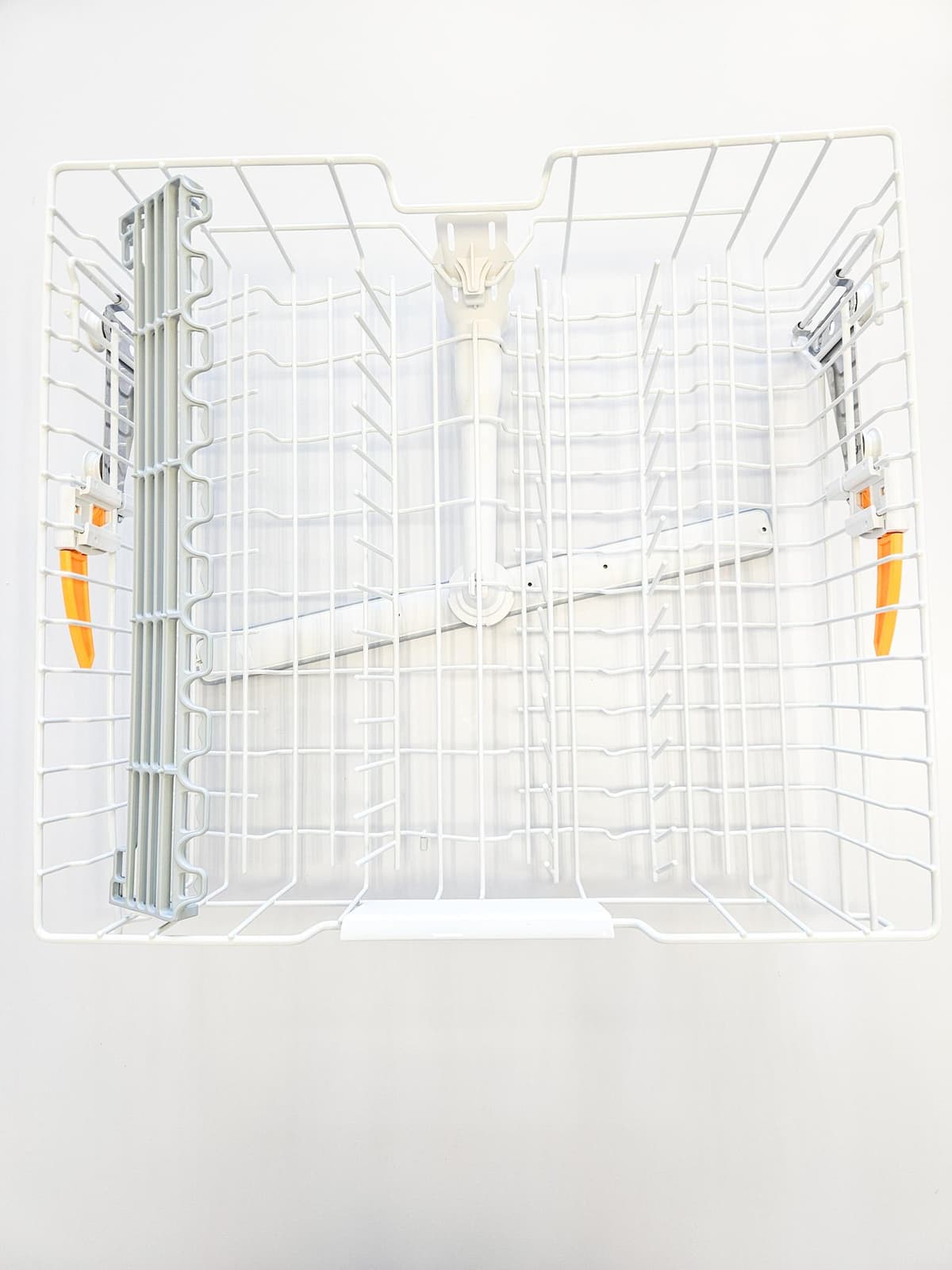 Lave-vaisselle Miele panier supérieur simple